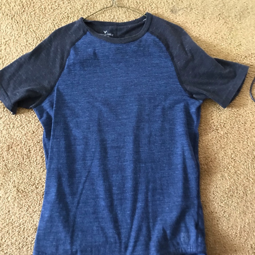American Eagle T-shirt